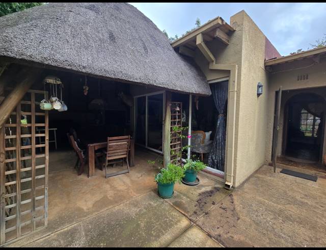 23,040M² SMALLHOLDING FOR SALE IN GLEN DONALD AH